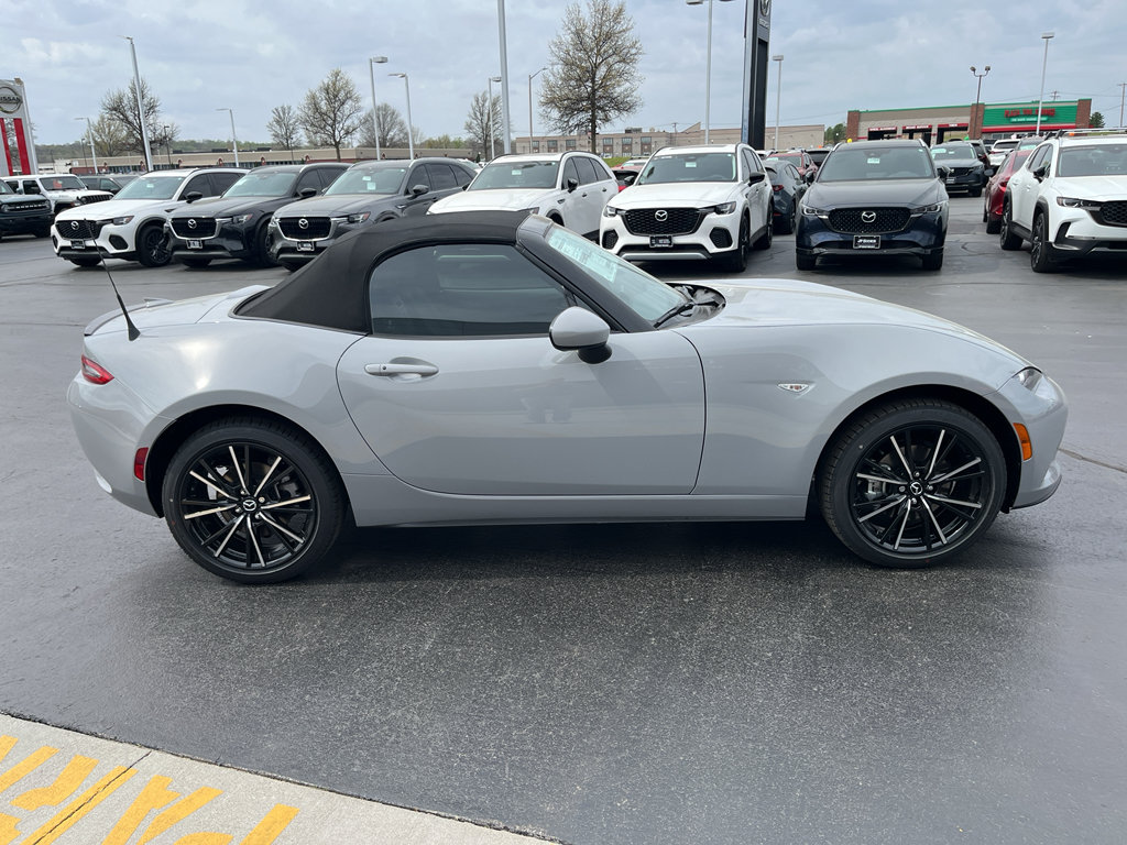 New 2026 MAZDA MX-5 Miata Grand Touring RWD image 6