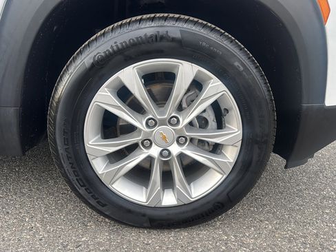 Used 2023 Chevrolet TrailBlazer LS image 41