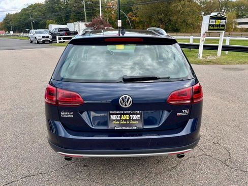 Used 2017 Volkswagen Golf Alltrack SEL image 7