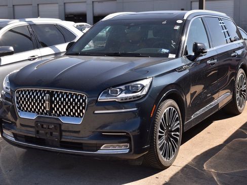 Used 2024 Lincoln Aviator Black Label w/ Dynamic Handling Package image 2