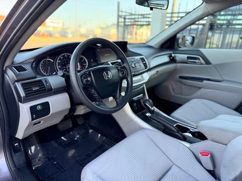 Used 2015 Honda Accord LX image 12