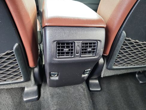 Used 2016 Toyota 4Runner Limited image 32