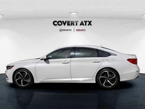 Used 2019 Honda Accord Sport image 4