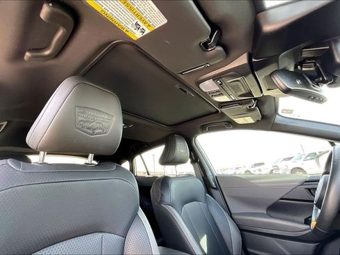 Used 2025 Subaru Crosstrek 2.5i Wilderness w/ Crosstrek Mirror Package image 28