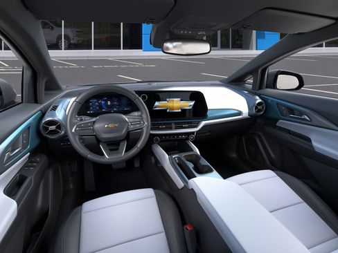 New 2026 Chevrolet Equinox EV LT image 15