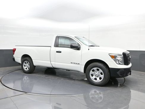 Used 2019 Nissan Titan S w/ S Utility Package AWD/4WD image 13