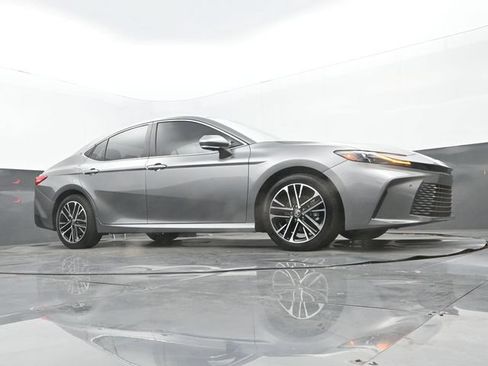 Used 2026 Toyota Camry XLE w/ Premium Plus Package FWD image 23