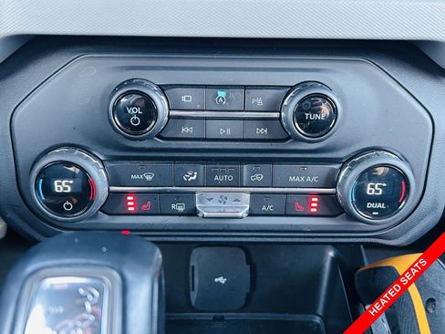 Used 2021 Ford Bronco Badlands image 6