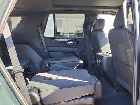 New 2026 GMC Yukon AT4 image 49