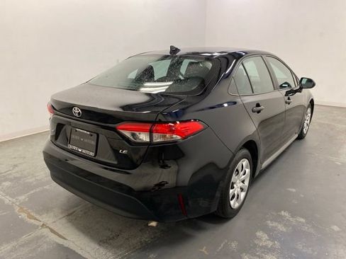 Used 2023 Toyota Corolla LE FWD image 6