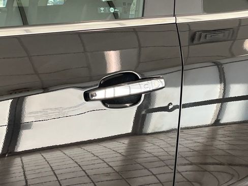 Used 2018 Buick Encore Preferred image 13