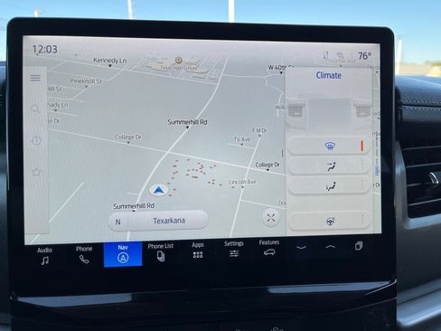 Used 2024 Ford Expedition XLT image 10