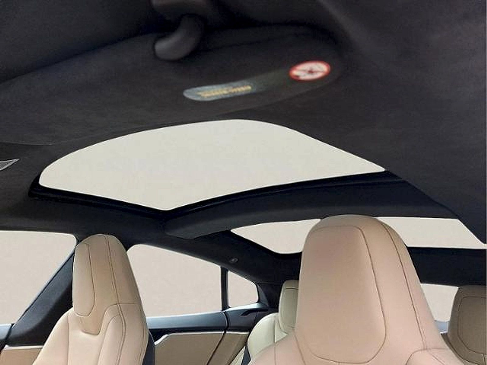 Used 2016 Tesla Model S RWD image 13