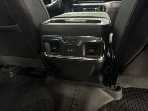 Certified 2024 Chevrolet Silverado 1500 High Country w/ Technology Package AWD/4WD image 21