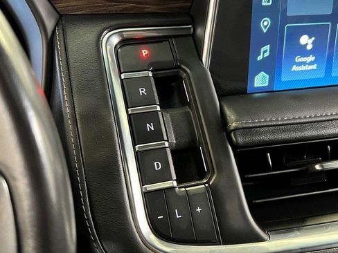 Used 2023 Chevrolet Tahoe Z71 image 37