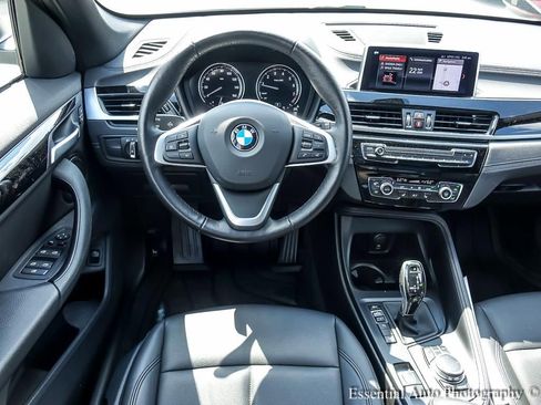 Used 2022 BMW X1 xDrive28i w/ Convenience Package AWD/4WD image 15
