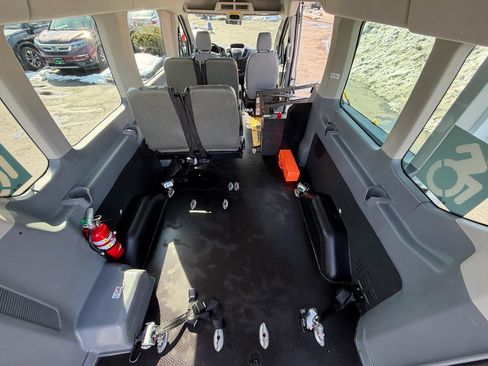 Used 2015 Ford Transit 350 XL image 34