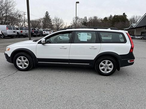 Used 2008 Volvo XC70 3.2 image 2