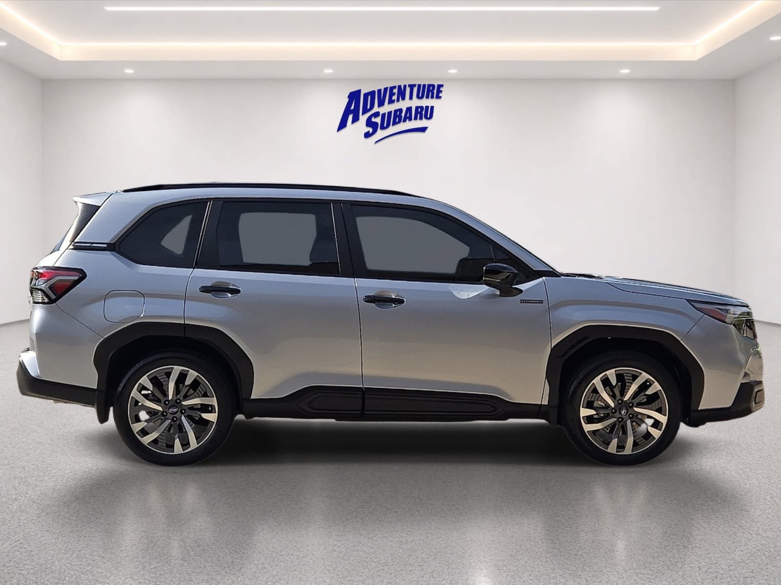 Used 2025 Subaru Forester Touring w/ Touring Package AWD/4WD image 7