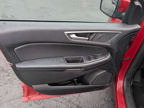 Used 2023 Ford Edge SEL w/ Convenience Package AWD/4WD image 16