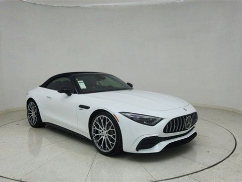 Used 2025 Mercedes-Benz SL 43 AMG w/ Driver Assistance Package image 59