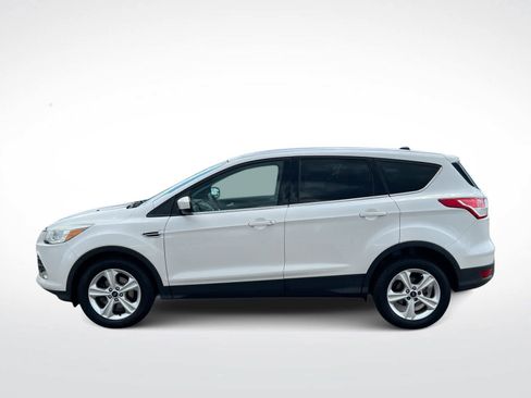 Used 2016 Ford Escape SE FWD image 5