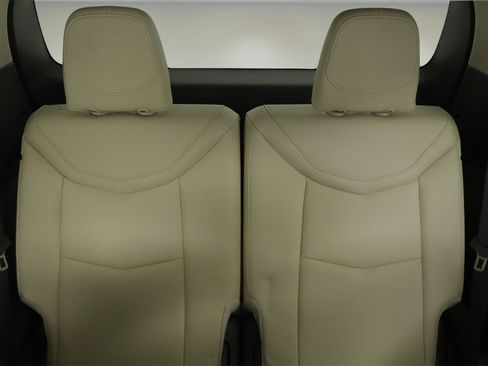 Used 2021 Cadillac XT6 Premium Luxury image 21