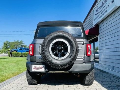 Used 2023 Ford Bronco Outer Banks w/ Sasquatch Package AWD/4WD image 5