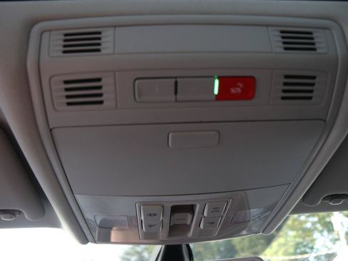 Used 2020 Volkswagen Jetta SE FWD image 41