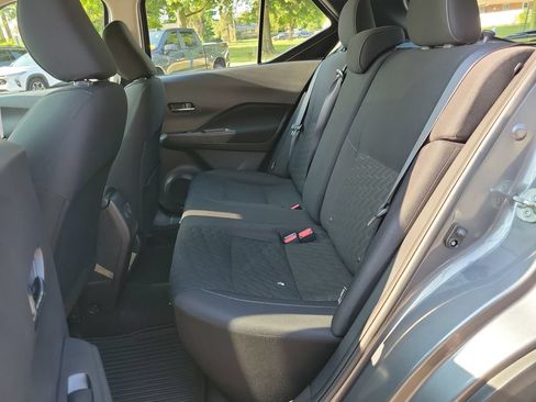 Used 2022 Nissan Kicks SV FWD image 15