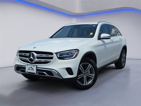 Used 2022 Mercedes-Benz GLC 300 4MATIC w/ Premium Package Lite image 2