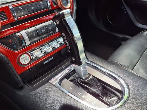 Used 2017 Ford Mustang GT Premium image 16