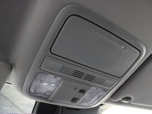 Used 2024 Honda Ridgeline Sport image 18