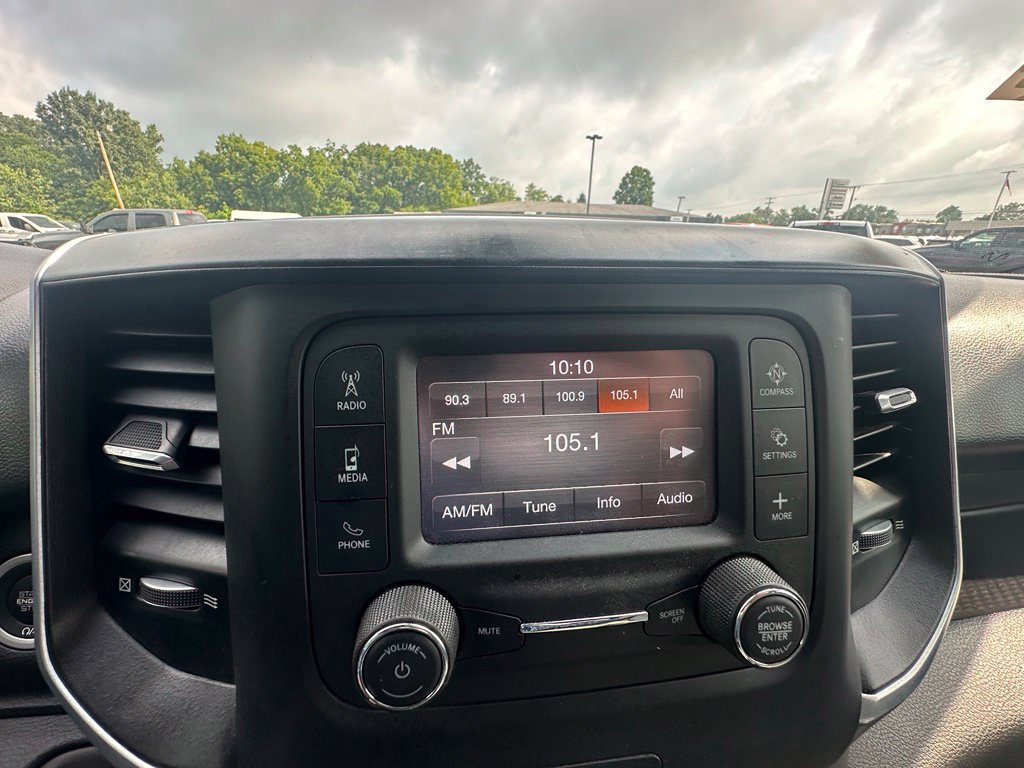 Used 2022 RAM 1500 Big Horn AWD/4WD image 18