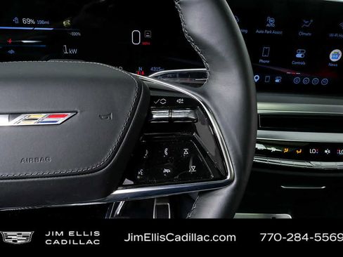 Certified 2026 Cadillac Lyriq V AWD/4WD image 11