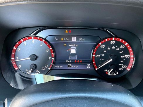 Used 2023 Nissan Frontier PRO-4X w/ Pro-4X Premium Package image 12