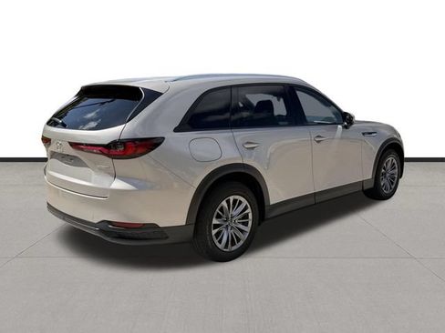 Used 2024 MAZDA CX-90 Plug-In Hybrid w/ Preferred AWD/4WD image 5
