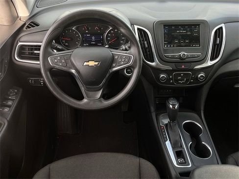 Used 2019 Chevrolet Equinox LT image 12