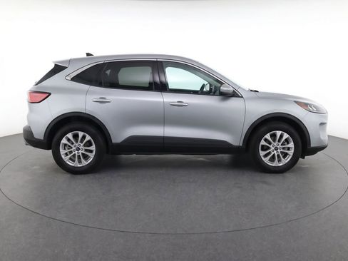 Used 2023 Ford Escape Active w/ Tech Pack #1 FWD image 8