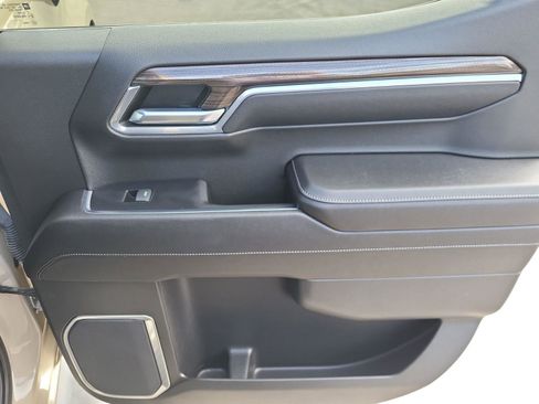 Used 2023 Chevrolet Silverado 1500 LT Trail Boss w/ Protection Package image 21