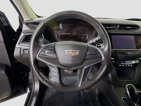 Used 2017 Cadillac XT5 Luxury image 13