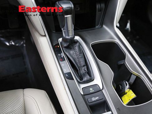 Used 2021 Honda Accord EX-L image 12