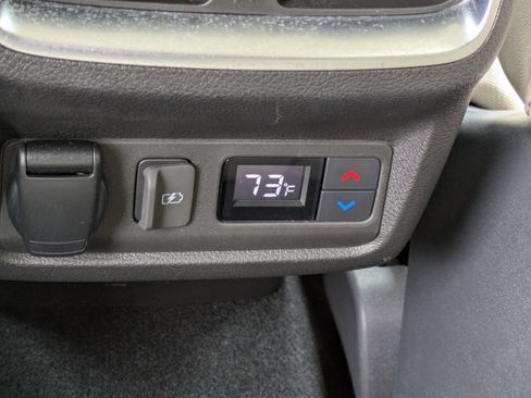 Used 2019 INFINITI QX50 Essential w/ Premium Heat Package image 16