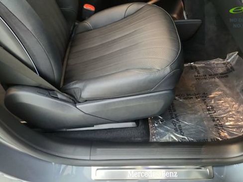 Used 2023 Mercedes-Benz EQS 450+ 4MATIC SUV image 25