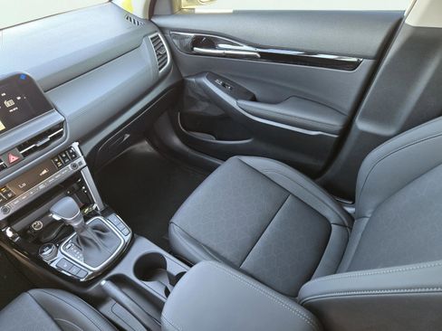 New 2026 Kia Seltos EX image 19