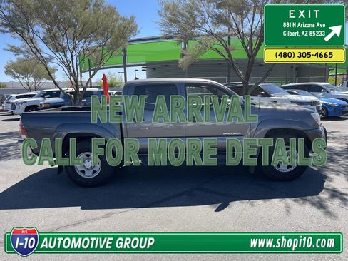 Used 2015 Toyota Tacoma PreRunner w/ SR5 Package image 2