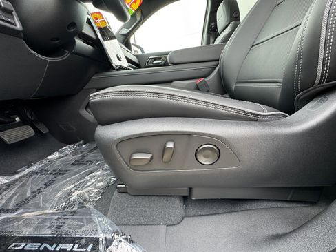 New 2025 GMC Sierra EV Denali image 19