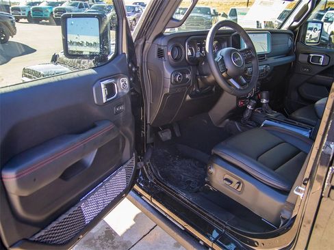 New 2026 Jeep Wrangler Unlimited Rubicon image 28