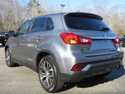 Used 2019 Mitsubishi Outlander Sport SE image 7