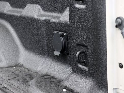 New 2026 GMC Canyon Elevation w/ Convenience Package image 6